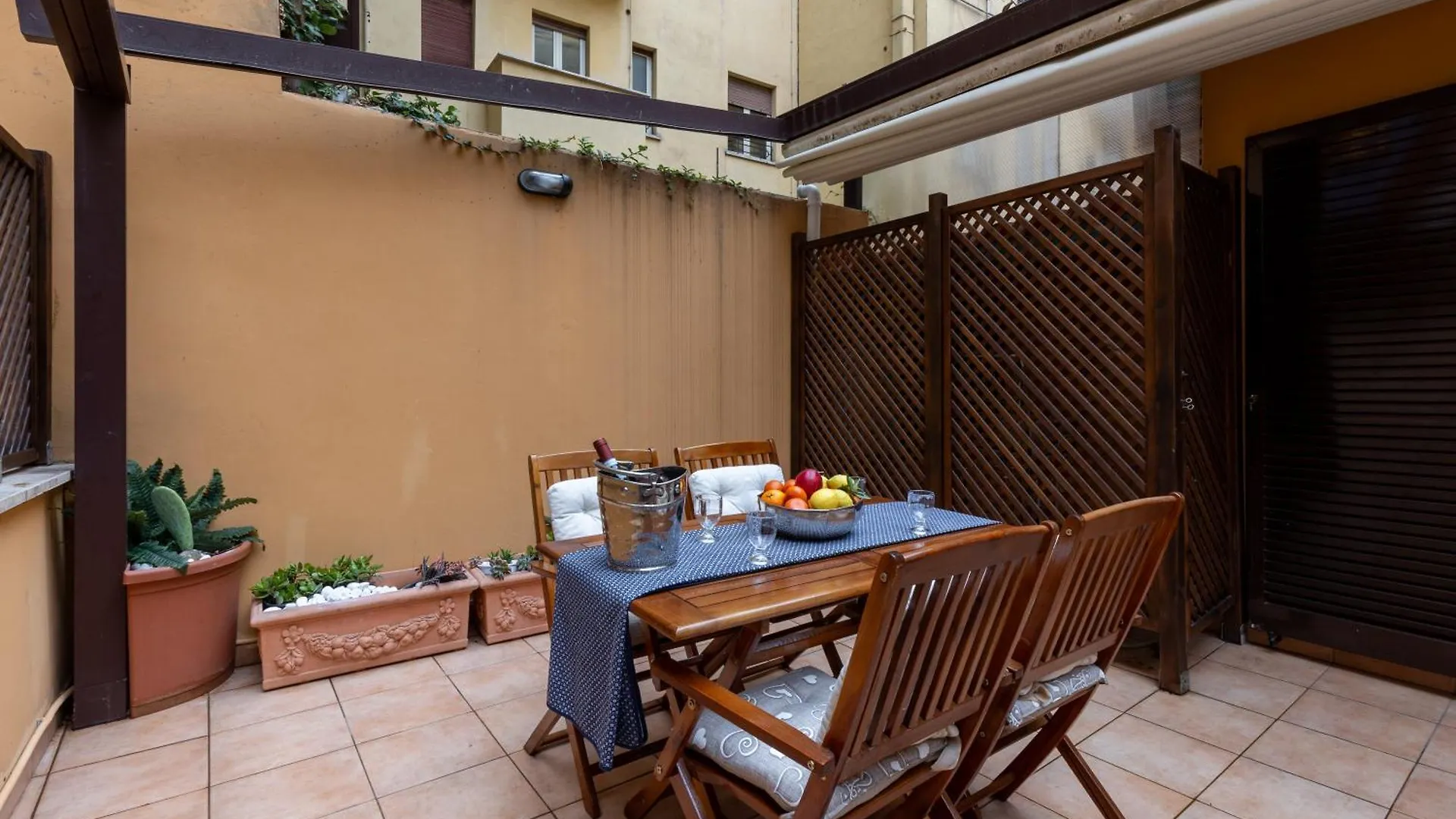 Apartment Colosseum Private Terrace Rome Italy